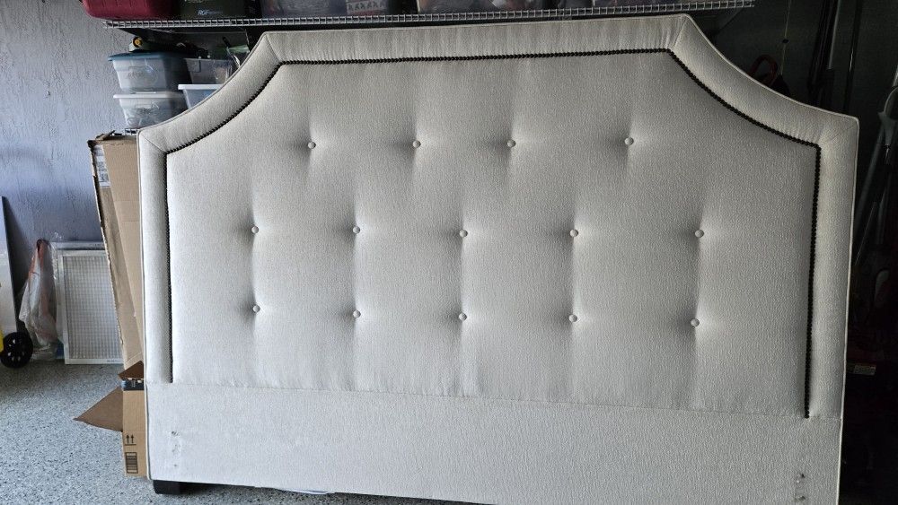 Beautiful, Used Nailhead Upholstered Headboard For King Bed In Excellent Condition 