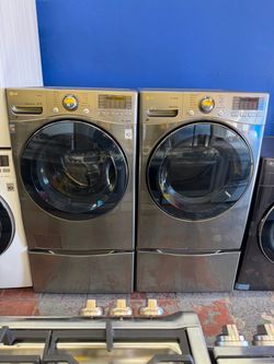 Set washer and dryer gas