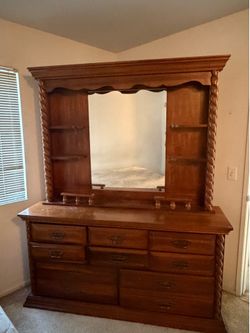 Buro de madera