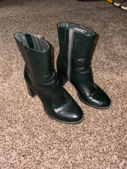 women’s shoes