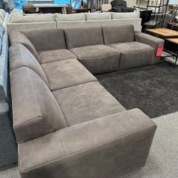 🆕 Ashley 5 Pcs Sectional Sofa Couch