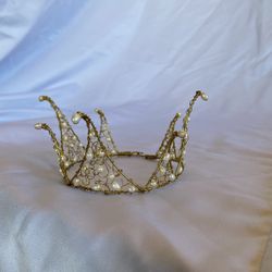 Crown/tiara 