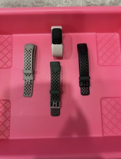 Fitbit Charge 5
