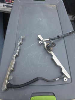 Fuel rails