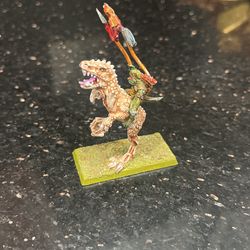 Warhammer Fantasy AOS > Seraphon Skink Starpriest