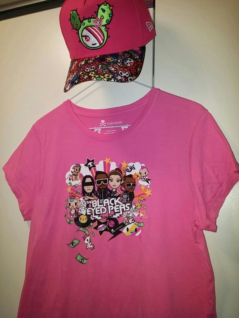 TOKIDOKI NEW ERA HAT + PINK TEE + SKULL CANDY HEADPHONES