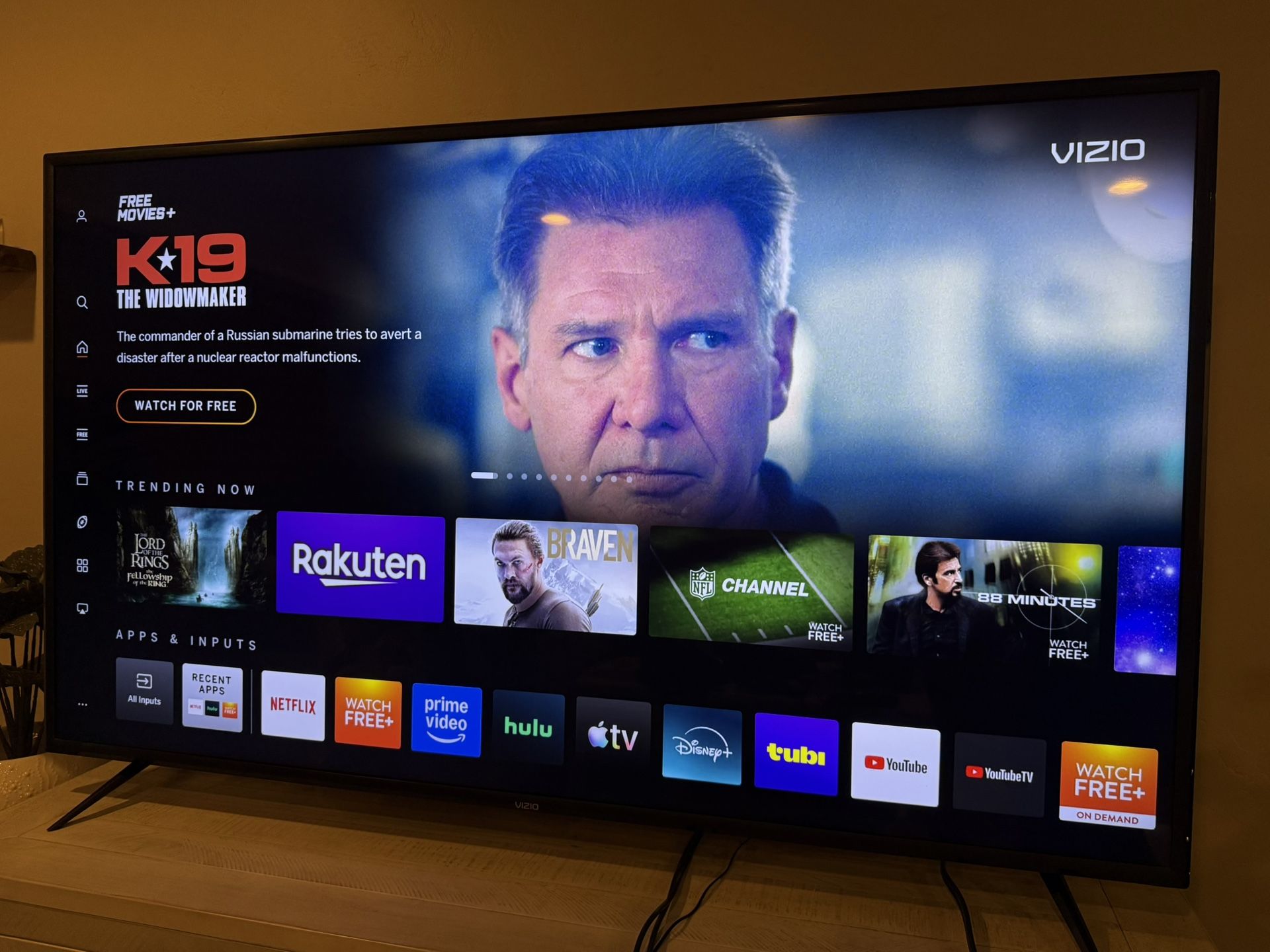 65” Vizio TV D65-F1