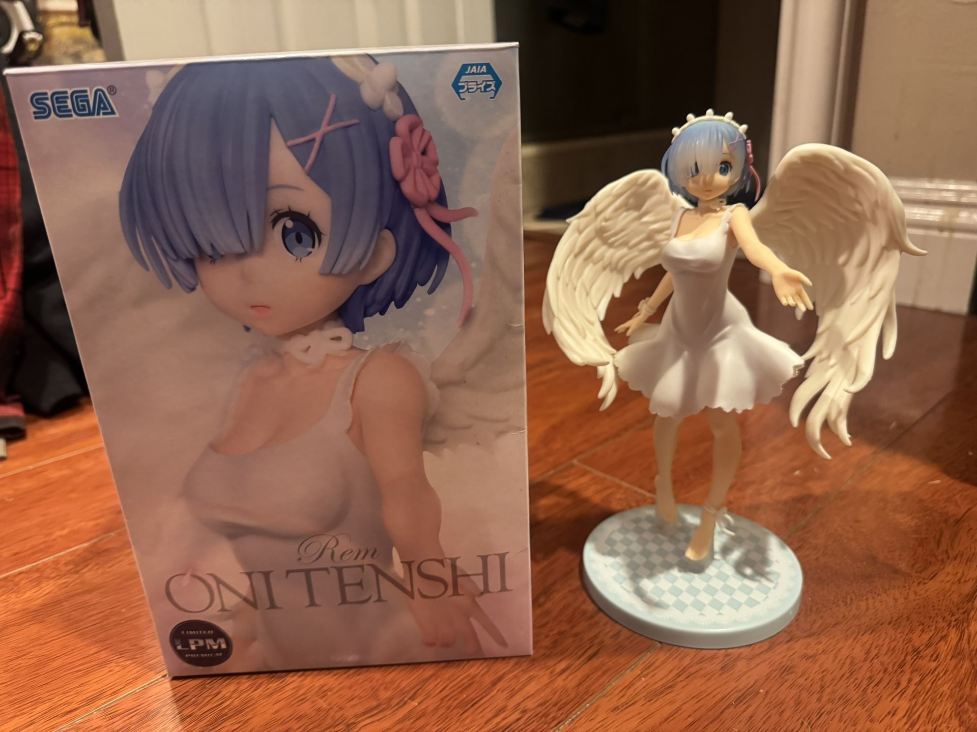 Re: Zero Rem Oni Tenshi Rem Figurine