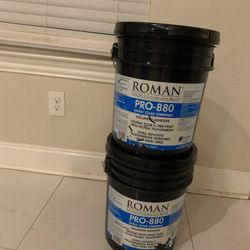 Roman 880 Ultra Clear