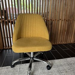 Modern Rolling Office Chair