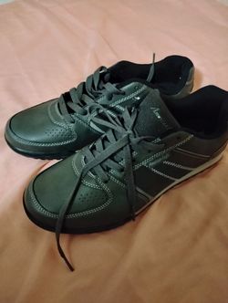 American Eagle Mens Shoea