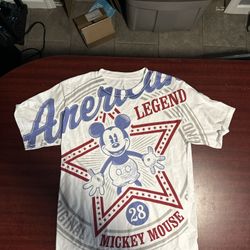 Disney Parks Men's S AMERICAN LEGEND Mickey Mouse T-Shirt RED WHITE BLUE Star