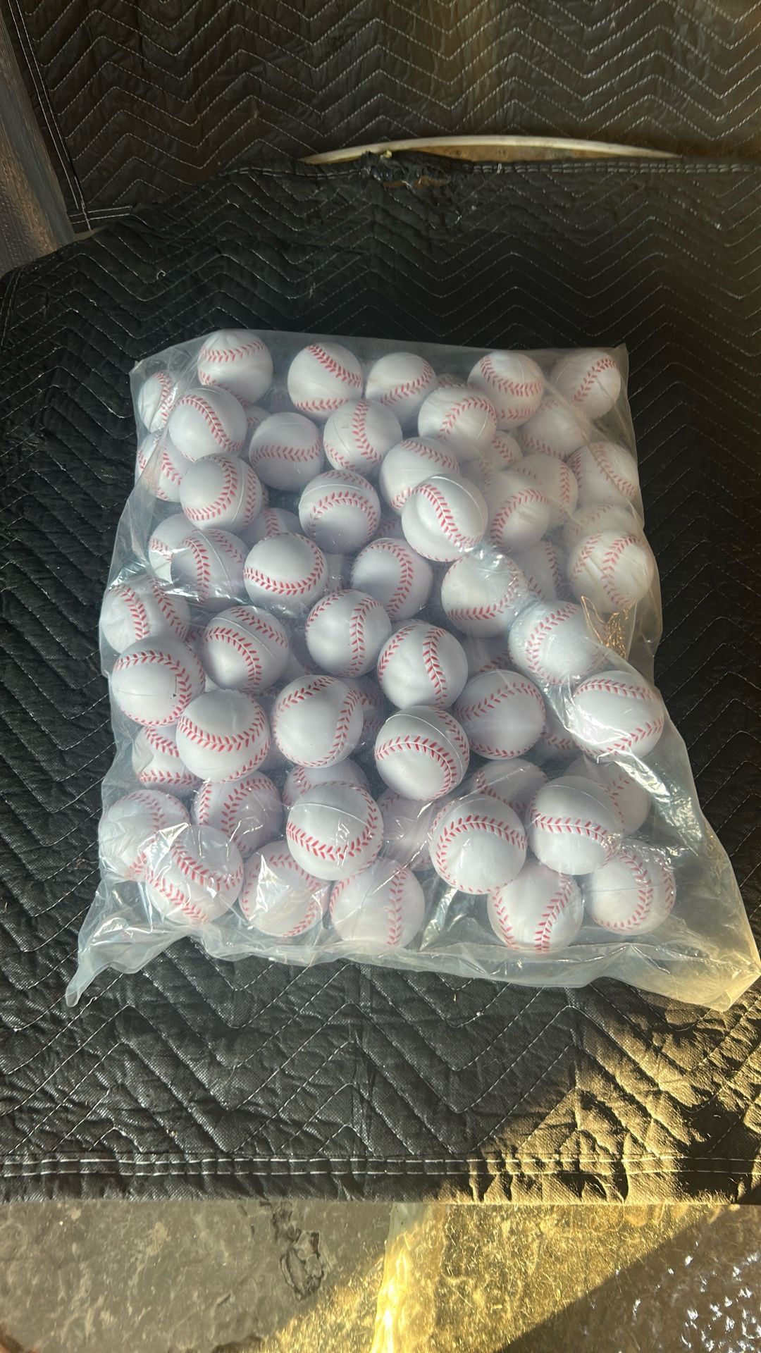80 Foam Base Balls