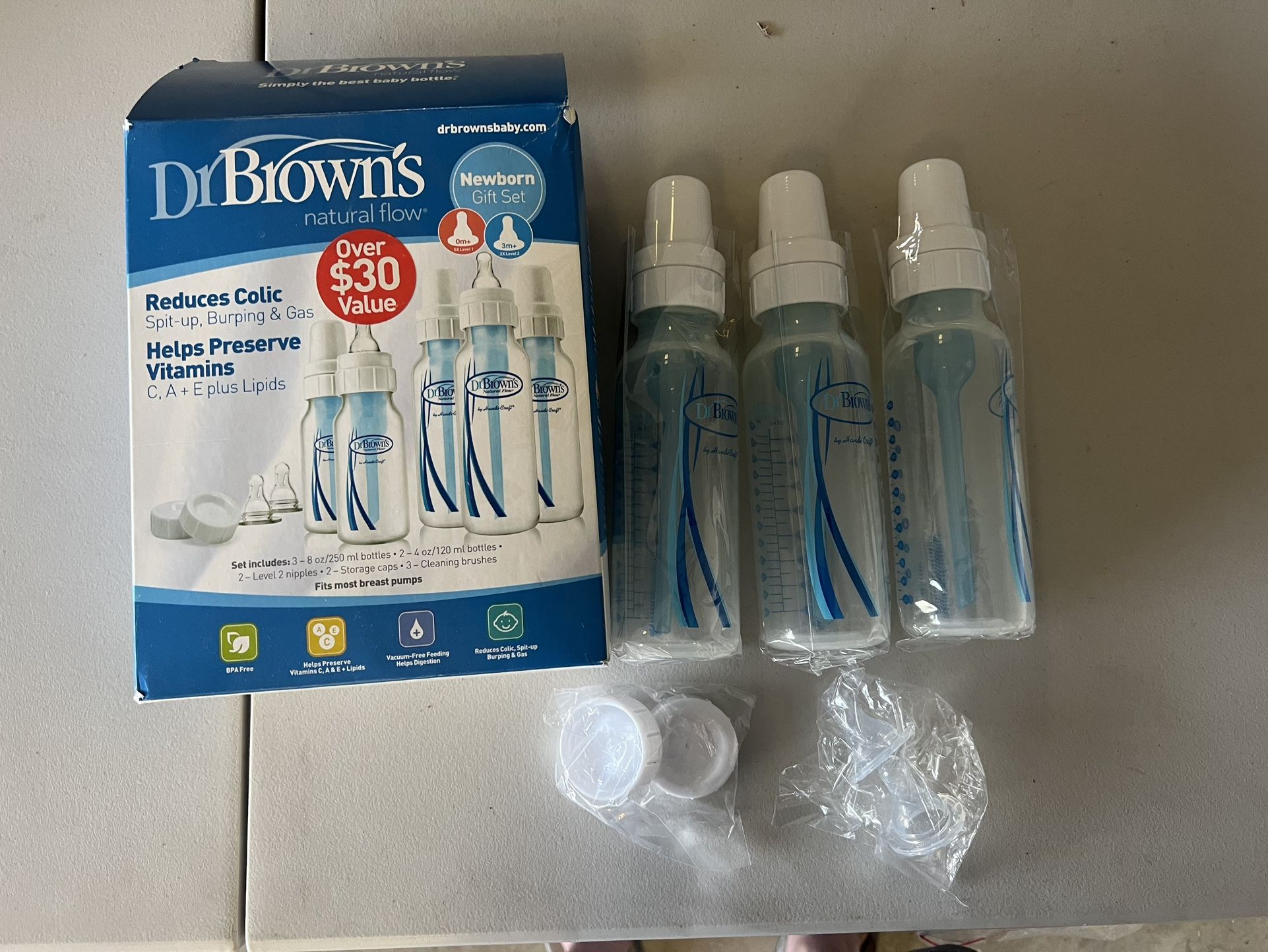 Dr. Brown’s Natural Flow Newborn Gift Set – New, Unused