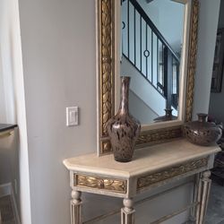 Entry Table  and Mirror 