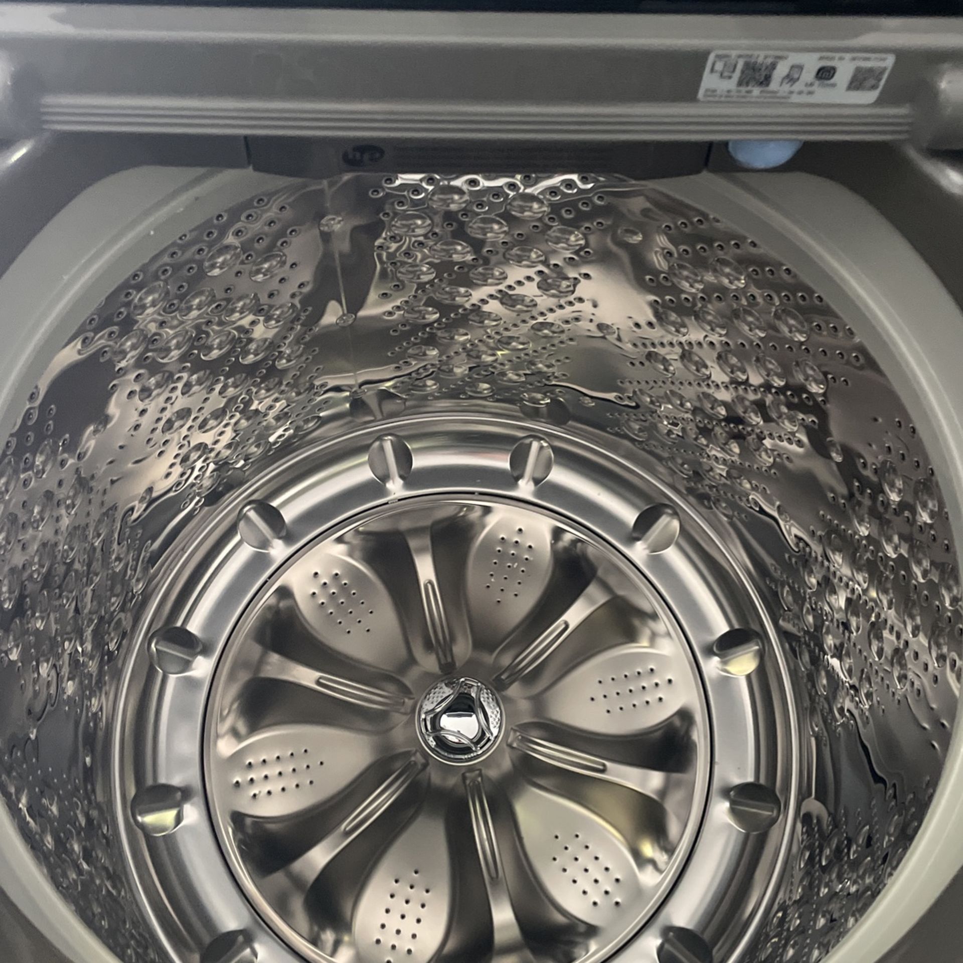 L G Top Load Washer 5.5 Cubic Ft. And Gas Dryer Set‼️