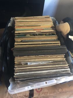 Over 100 Vinyls (Records)