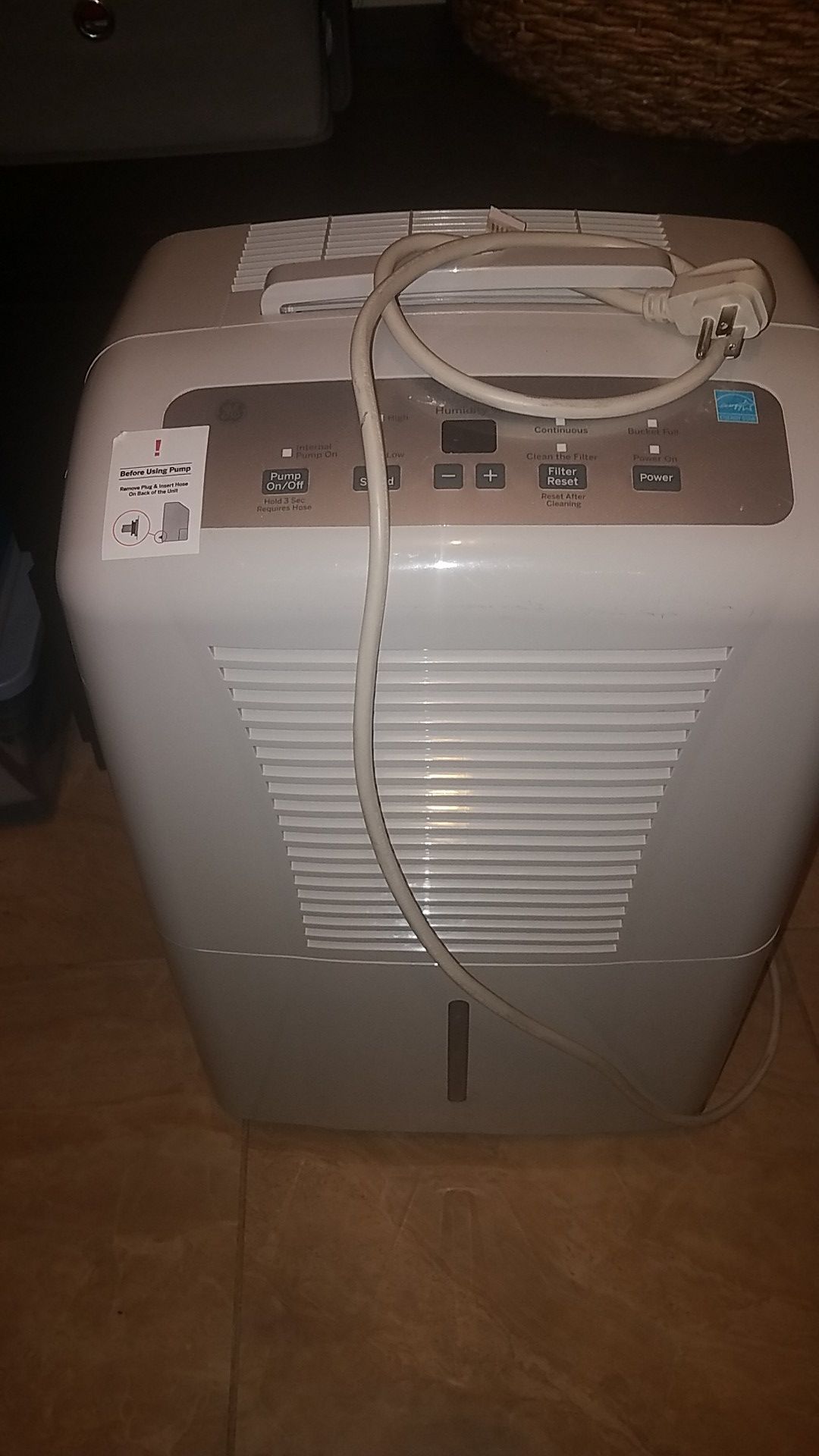 GE Dehumidifier 70pint