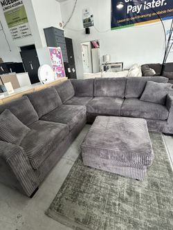 4 Piece Sectional Sofa/ Financing Available 