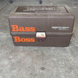 Bass Boss Vintage Tackle Box 