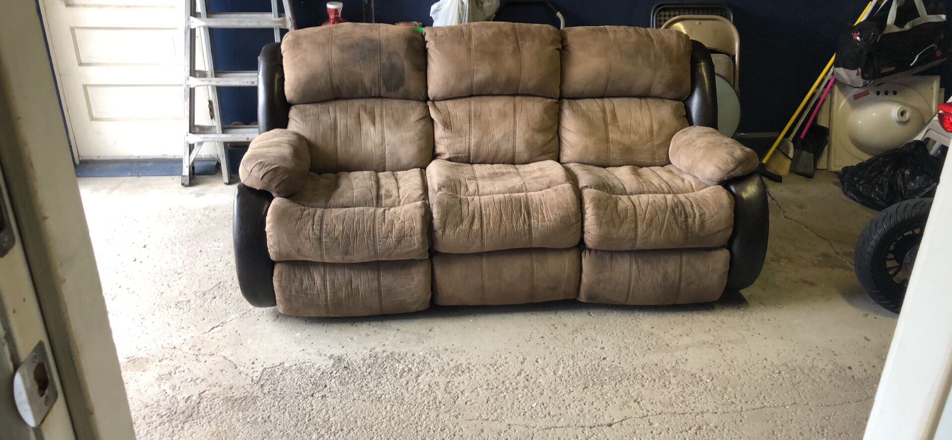 Reclining couch !!!