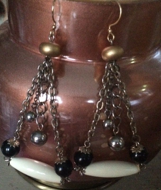 Chandelier Earrings- great!