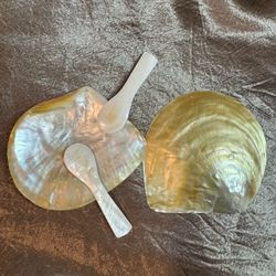 Mother of Pearl Shell Dishes with Spoons