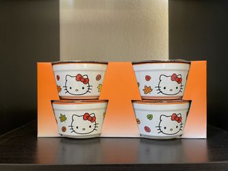 *NEW* Hello Kitty Halloween Ramekins Set Of 4
