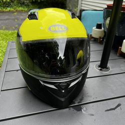 Hi-viz Motorcycle Helmet