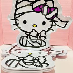 hello kitty platter.