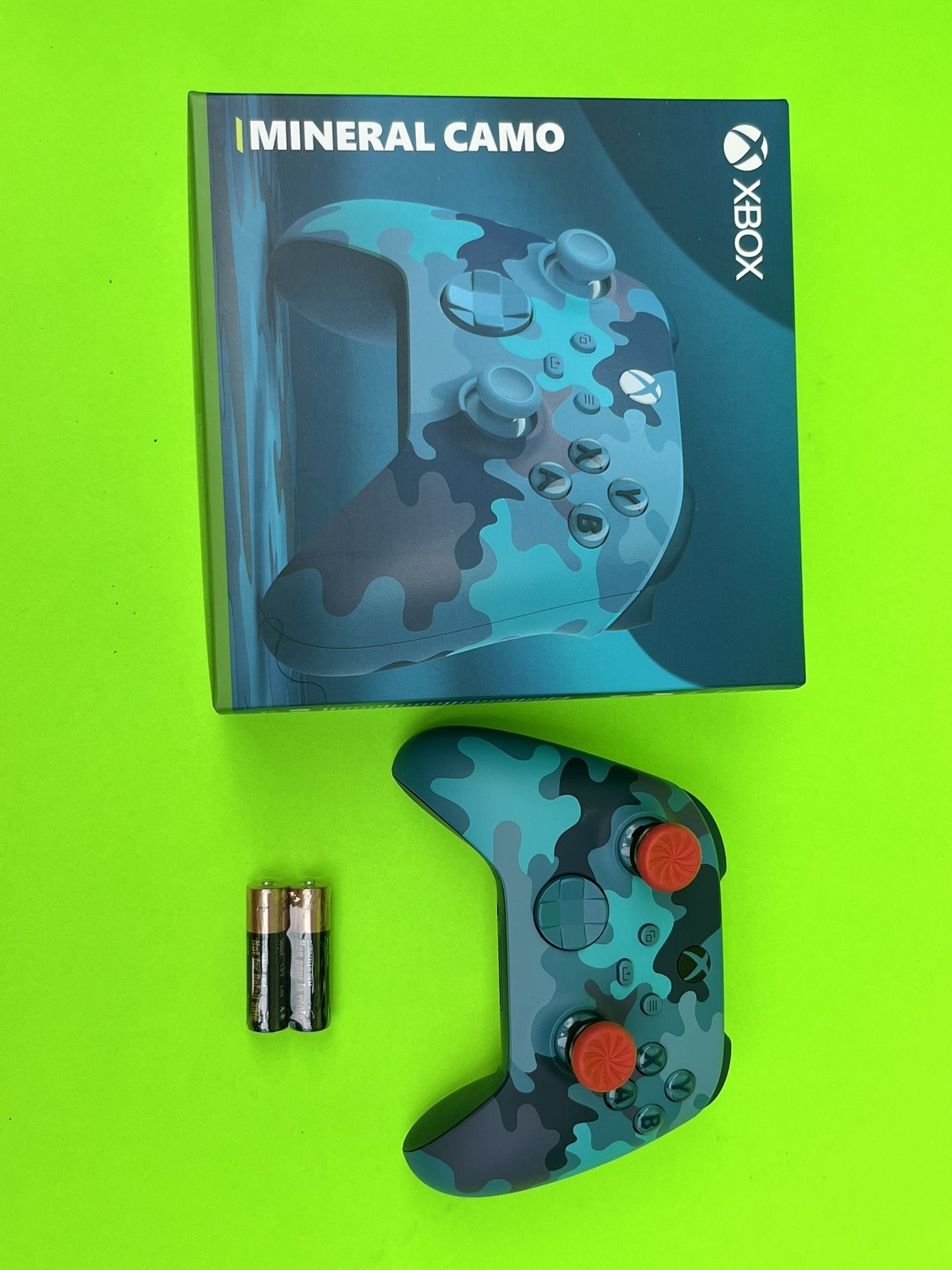 🎮 Xbox Controller – Mineral Camo + Bonus Grips