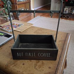 17x12x8 Coffee Mug Holder
