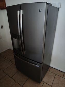 GE Refrigerator