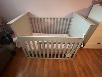 Crib/bed