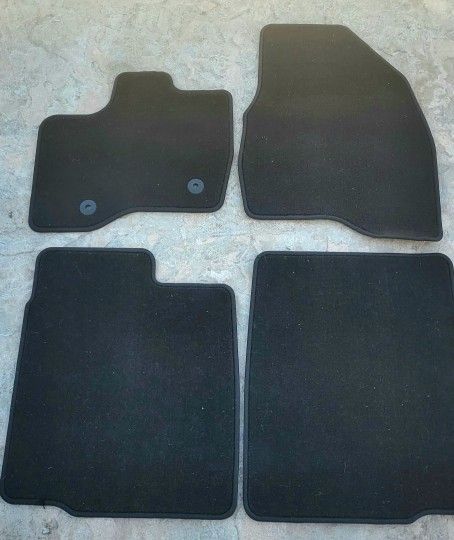 Ford Explorer Floor Mats 2011 - 2019