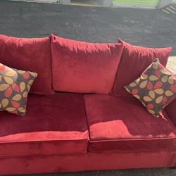 Comfortable & Colorful Sleeper Sofa 