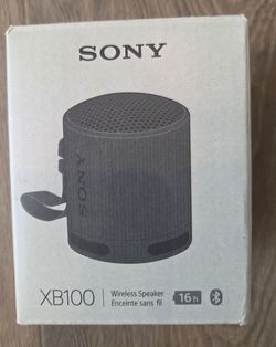 Sony XB100 Wireless Speaker 16h - NEW in Box