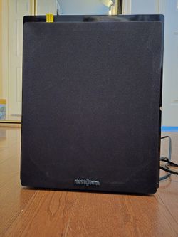 Insignia Subwoofer.. Barely used.