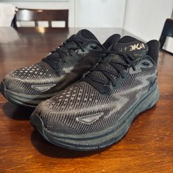 HOKA One Men’s ‘CLIFTON 9’ Size 8D
