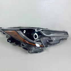 2020 - 2022 TOYOTA COROLLA HALOGEN RH PASSENGER SIDE HEADLIGHT OEM