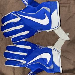 Nike athletic gloves 