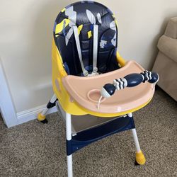 Baby High Chair with Tray & Footrest – Adjustable, Good Condition