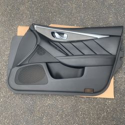 2018 Infiniti Q50S Right Front Door Panel