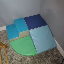 Soft kids play blocks