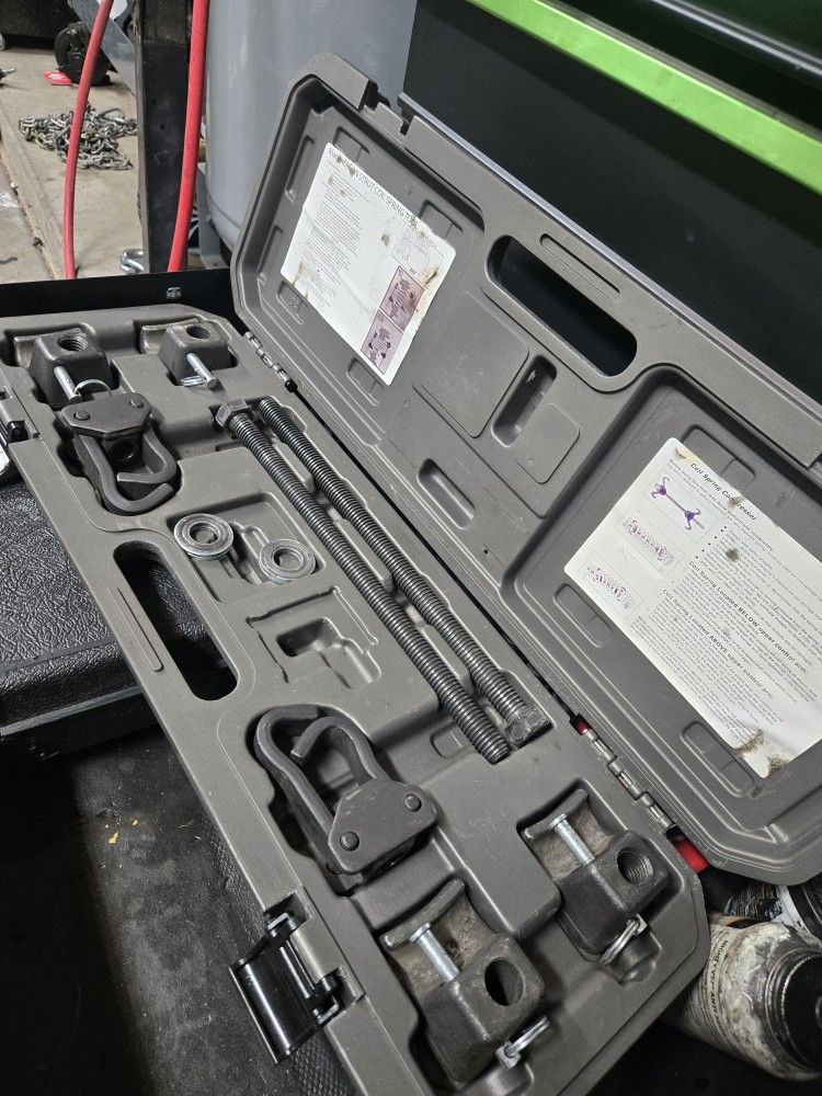 Cal Van Master Spring Compressor Set