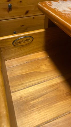 Tradewins Dresser