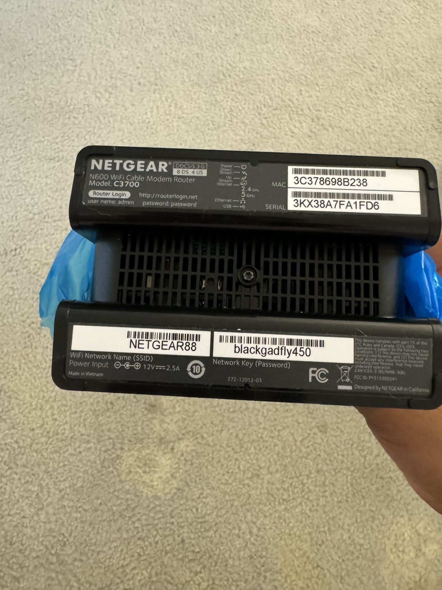 NETGEAR C3700-100NAR C3700-NAR DOCSIS 3.0 WiFi Cable Modem Router