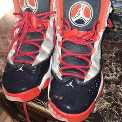 Jordan 6 Rings is a hybrid