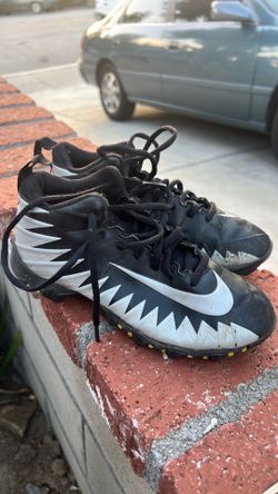 Nikes cleats