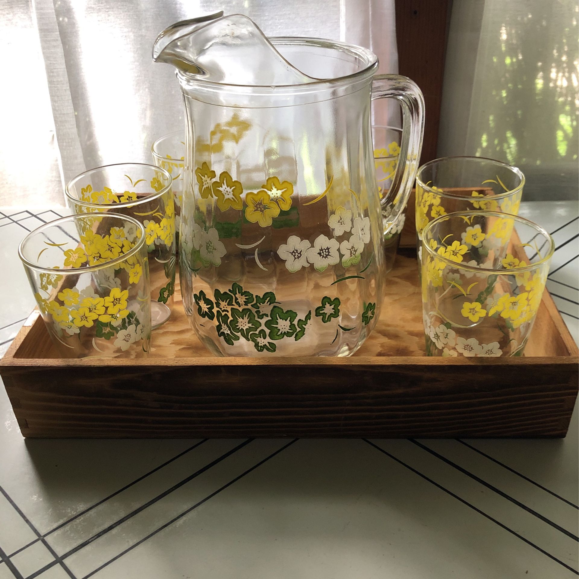 1950”s Floral Glass Pitcher With 6 Glasses